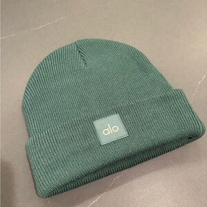 Alo Everyday Beanie